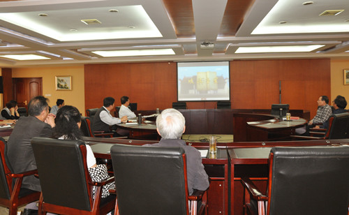 集体观看廉政学习片《郑义门》